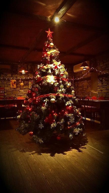 Hotel Restaurant Bujtina E Gjelit ติรานา ภายนอก รูปภาพ